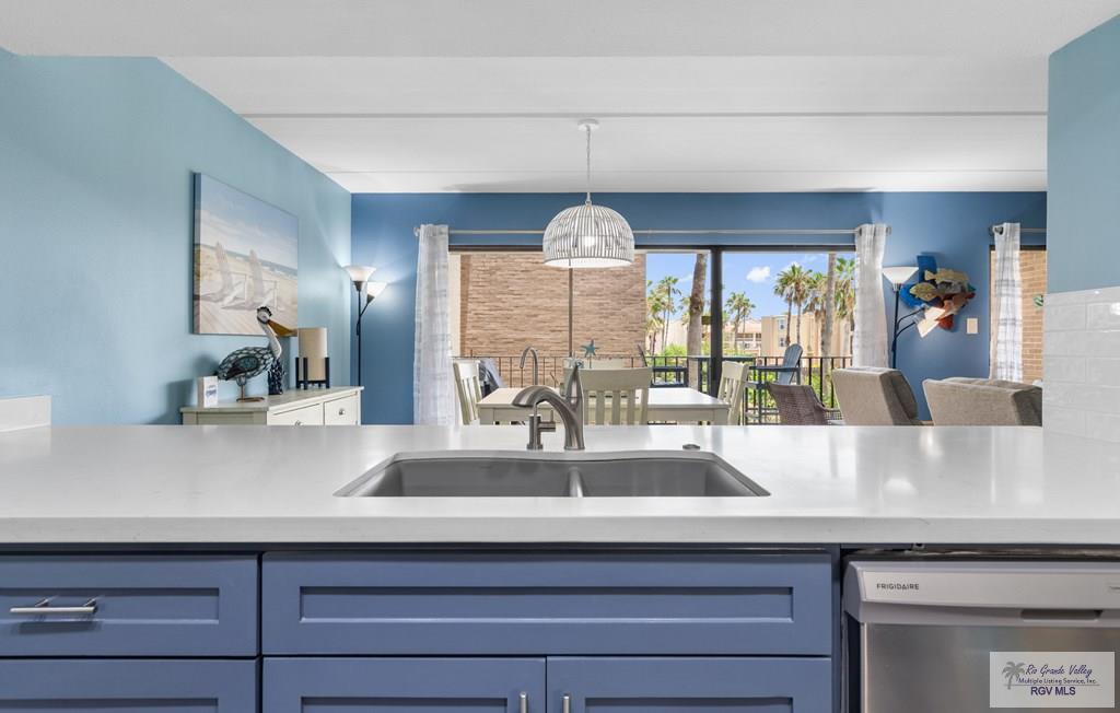 111 E MORNINGSIDE DR. 209