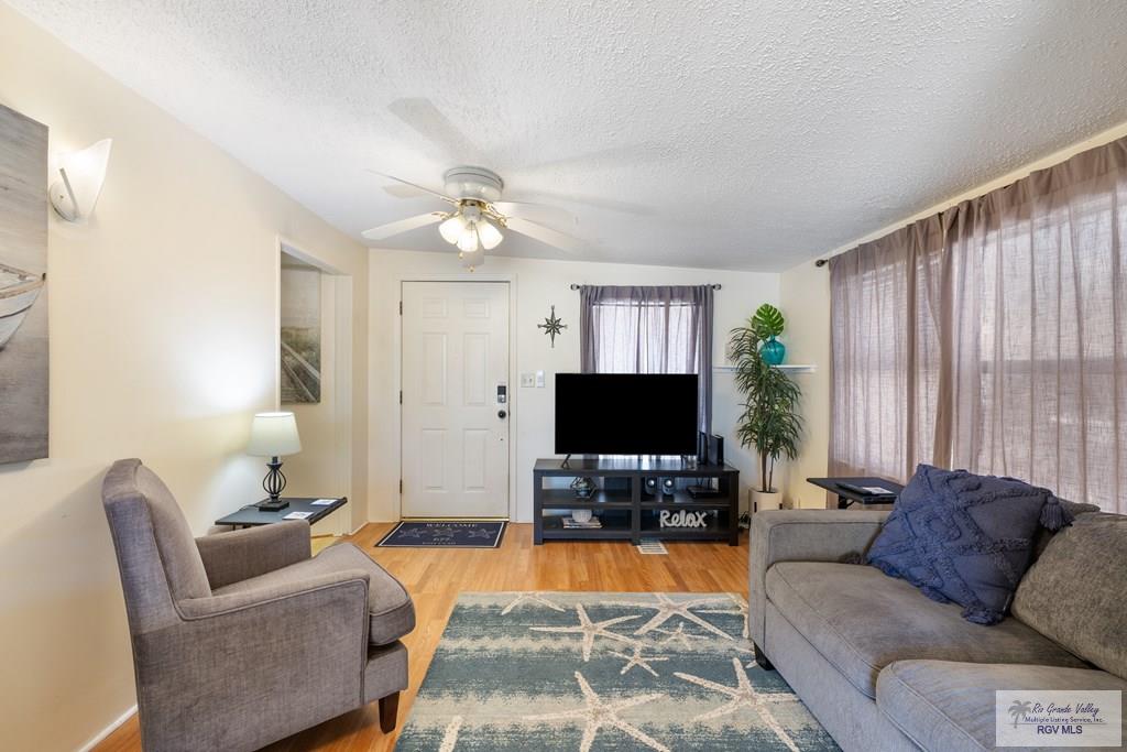 677 E CLAM CIR. 677