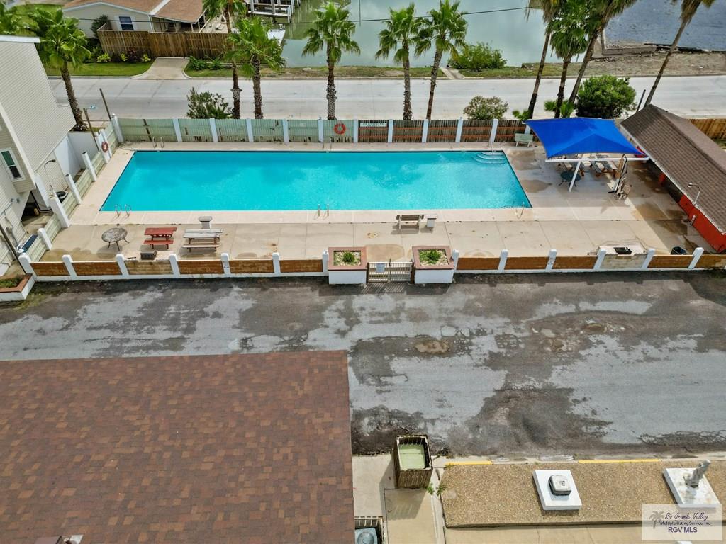 401 Island Ave.