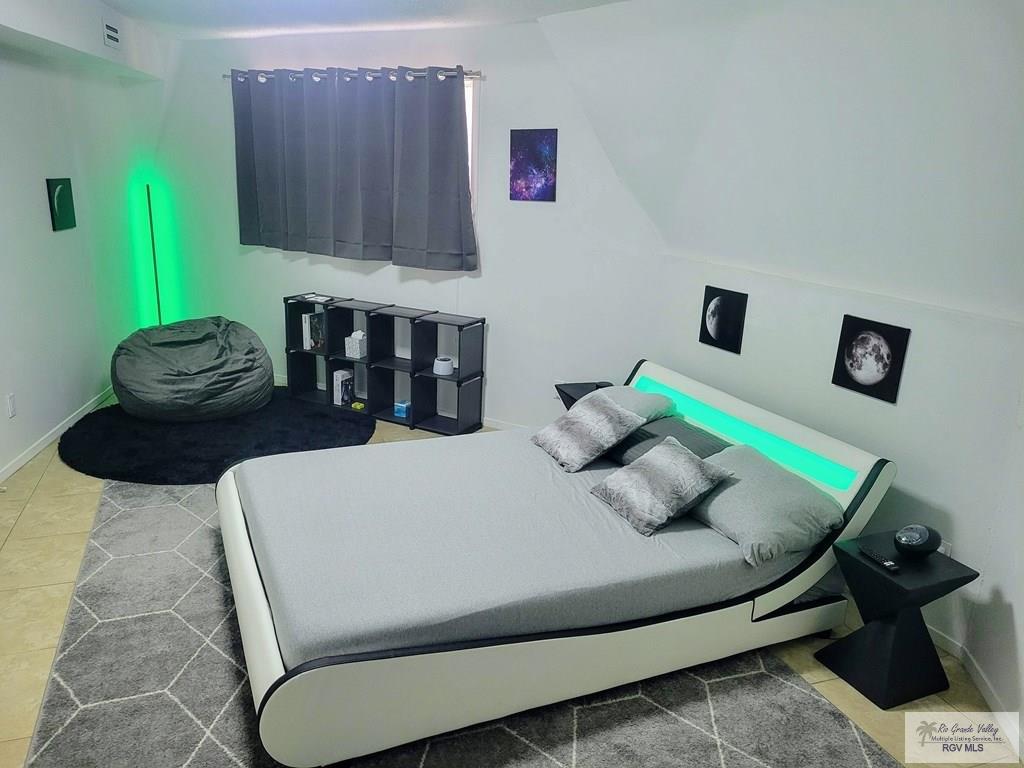 107 E Georgia Ruth Dr.