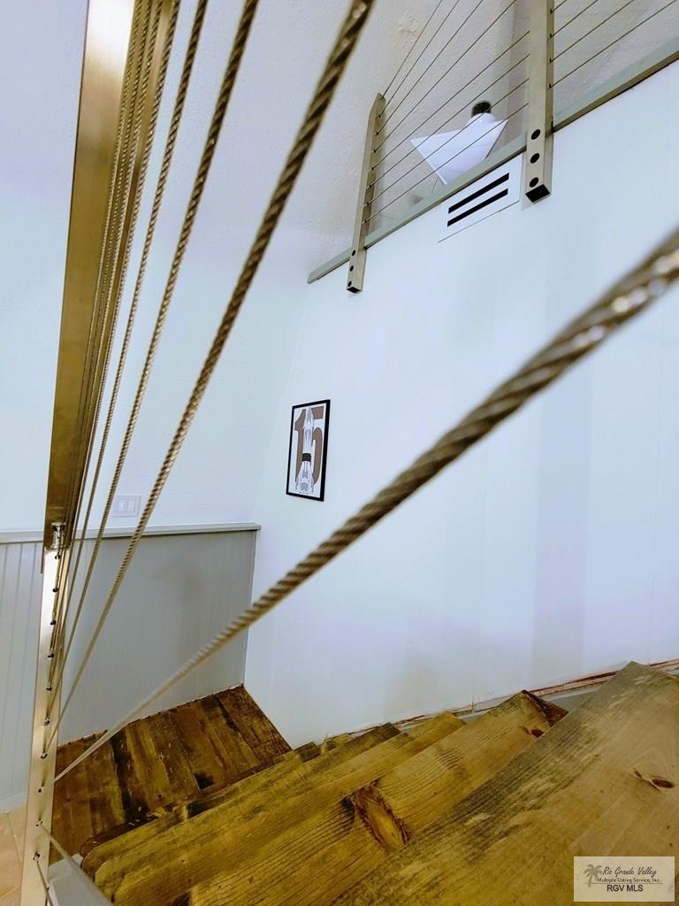 107 E Georgia Ruth Dr.