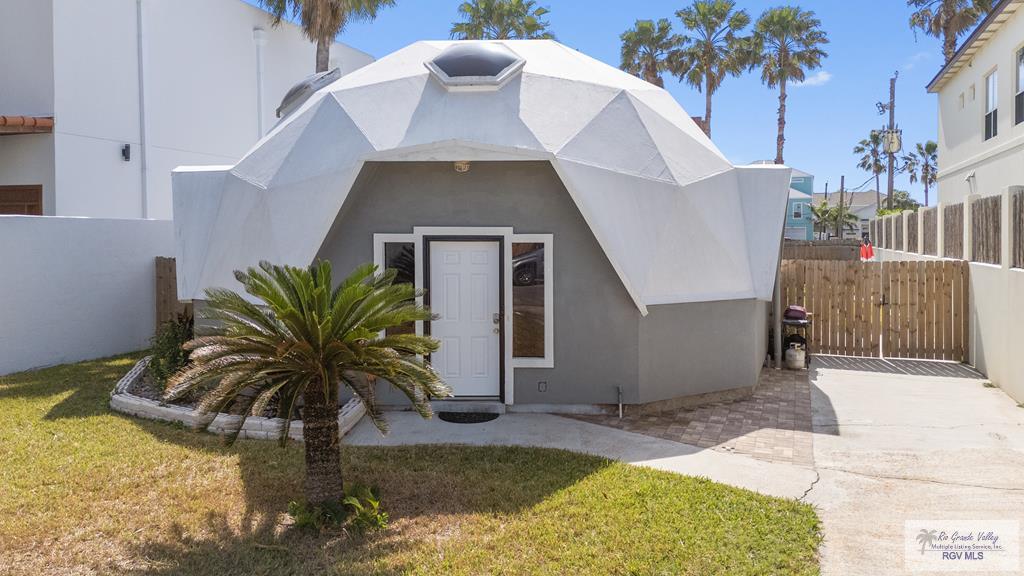 107 E Georgia Ruth Dr.