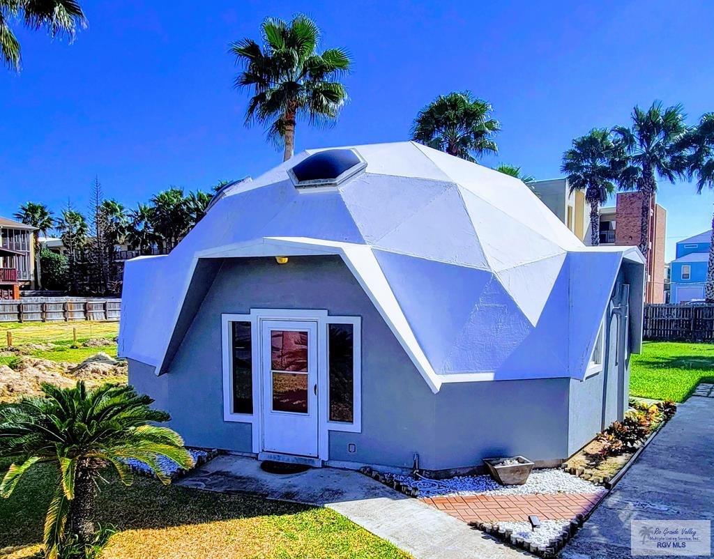 107 E Georgia Ruth Dr.