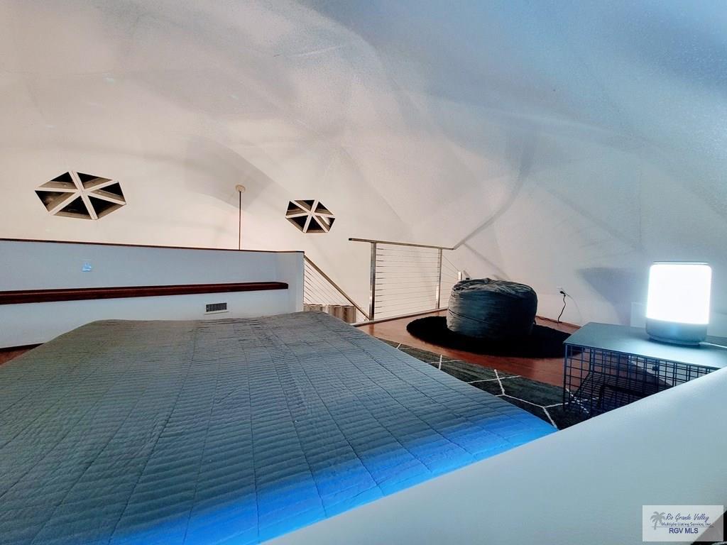 107 E Georgia Ruth Dr.