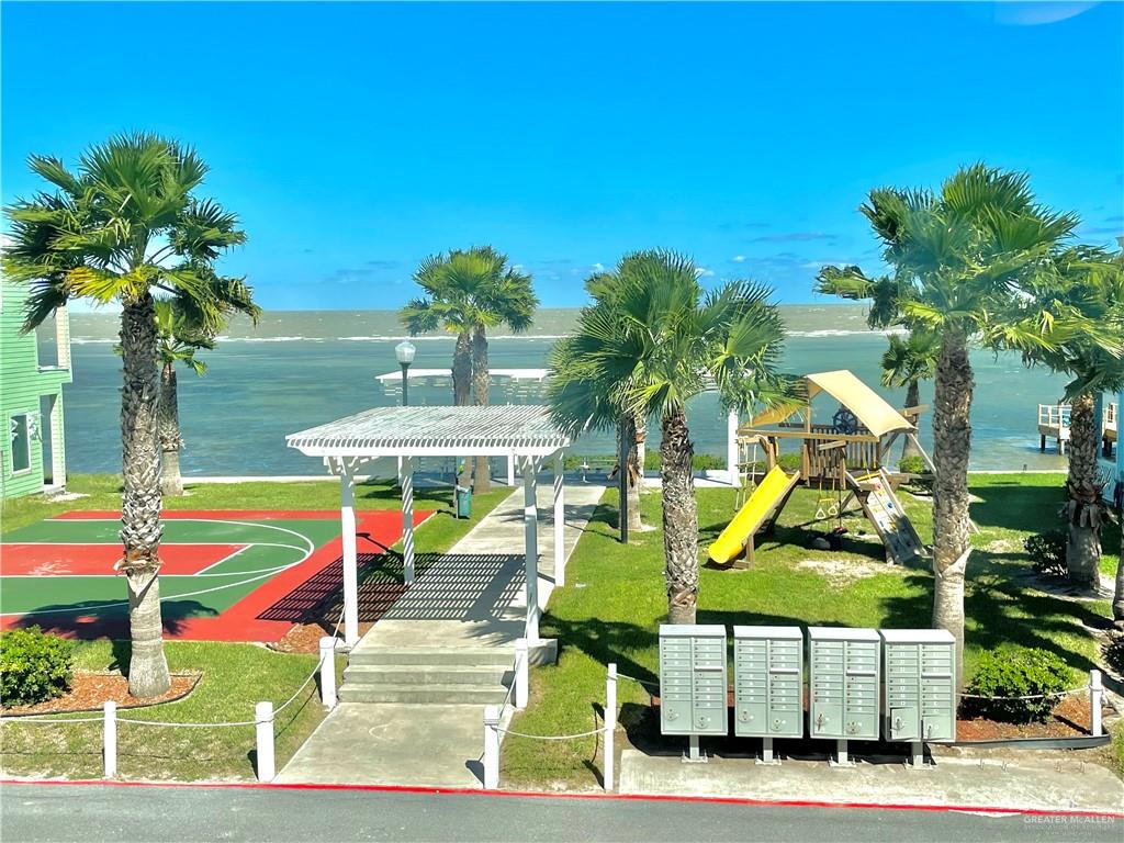 219 Las Joyas Boulevard