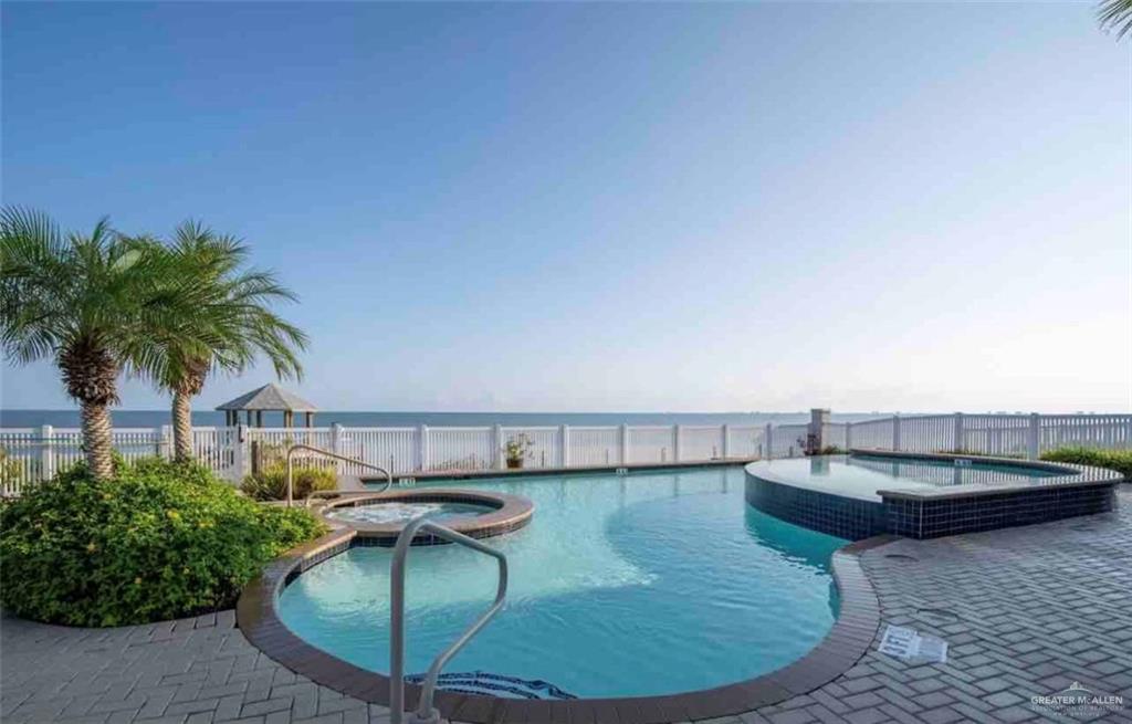 219 Las Joyas Boulevard