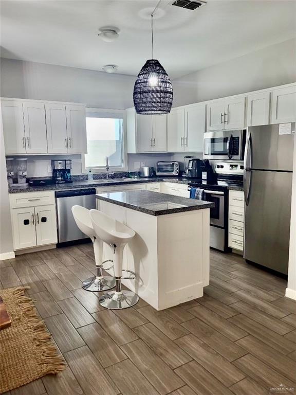 219 Las Joyas Boulevard