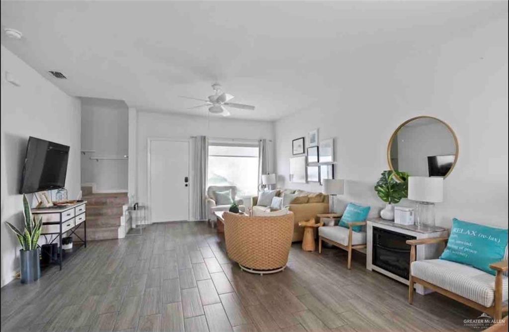 219 Las Joyas Boulevard