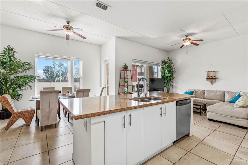 5909 N Padre Boulevard # 105