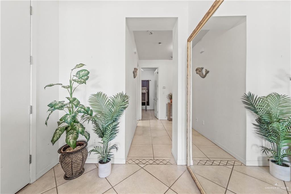 5909 N Padre Boulevard # 105