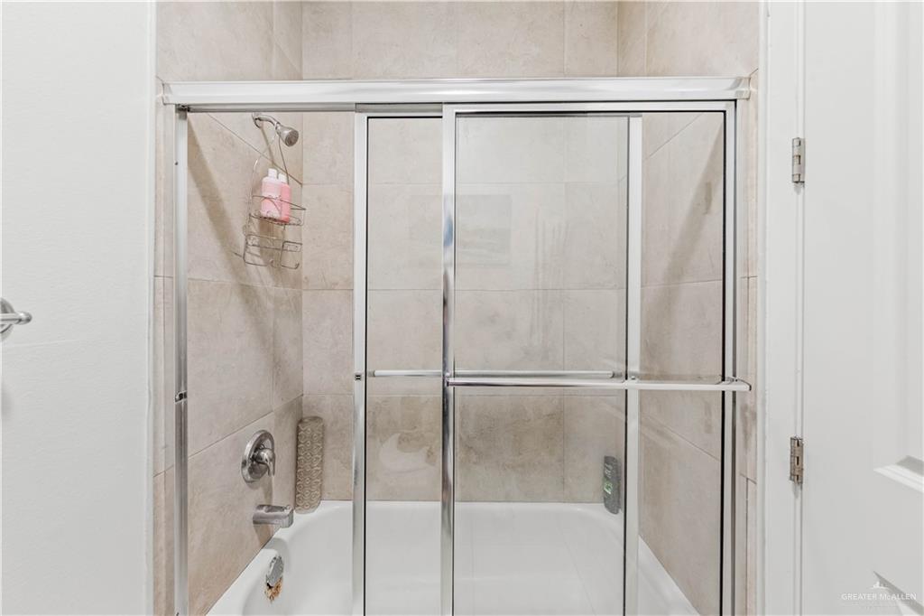 5909 N Padre Boulevard # 105