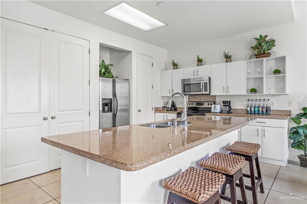 5909 N Padre Boulevard # 105