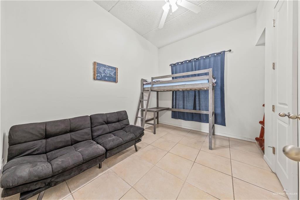 5909 N Padre Boulevard # 105