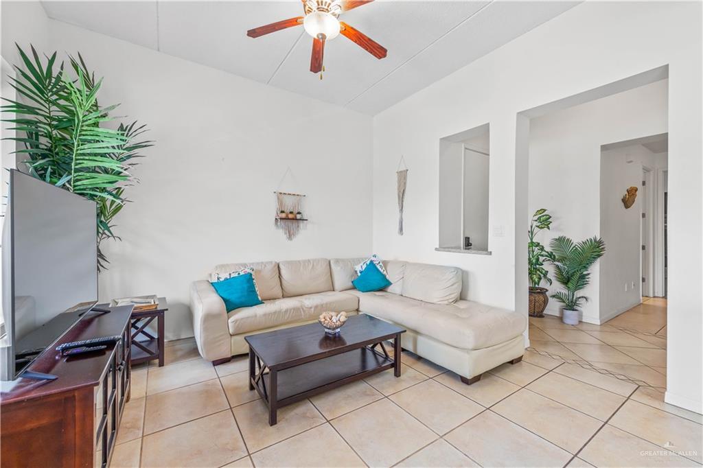 5909 N Padre Boulevard # 105