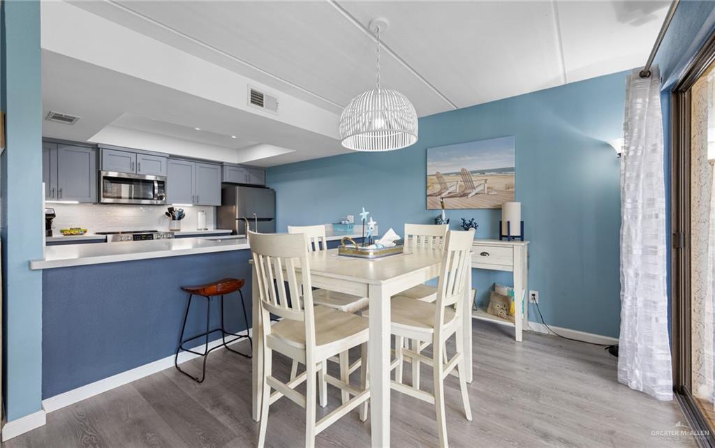 111 E Morningside Drive # 209