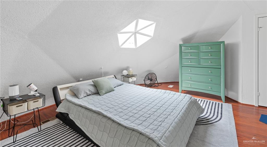 107 E Georgia Ruth Drive