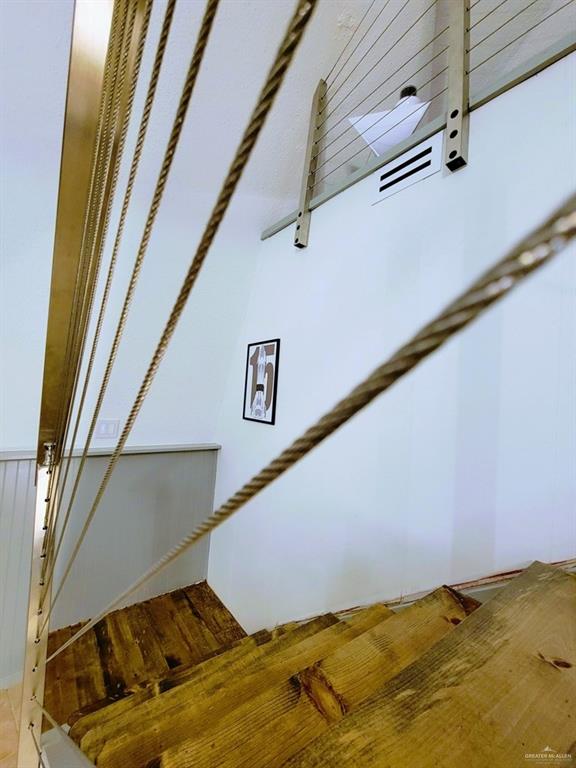 107 E Georgia Ruth Drive