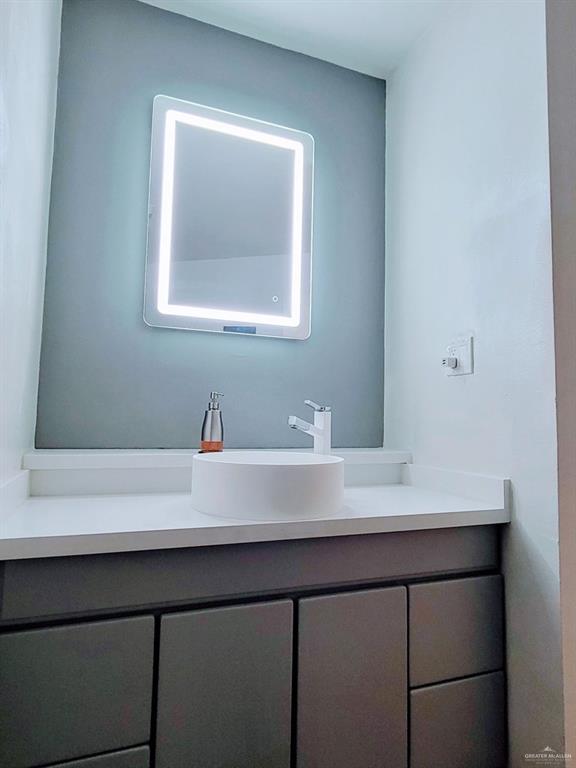 107 E Georgia Ruth Drive