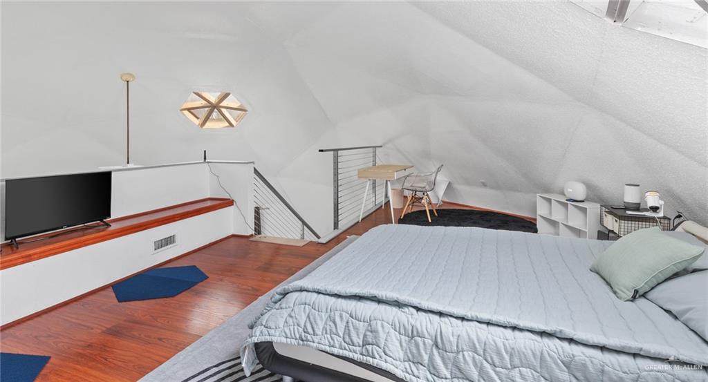 107 E Georgia Ruth Drive