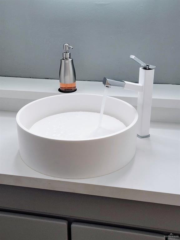 107 E Georgia Ruth Drive