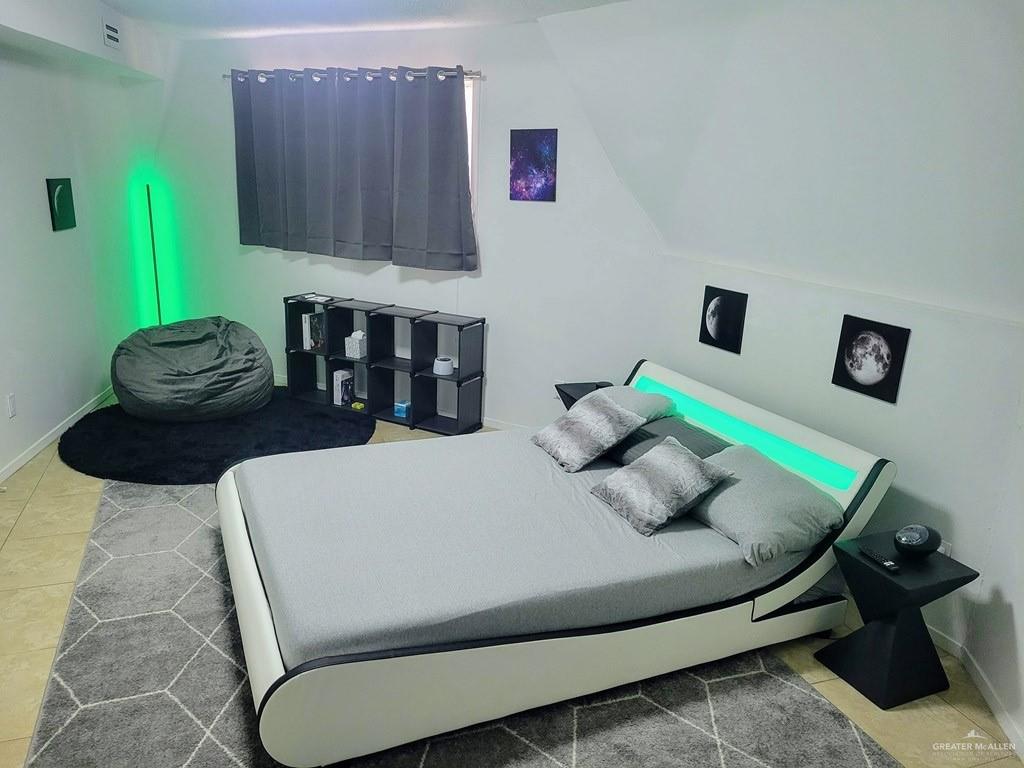 107 E Georgia Ruth Drive