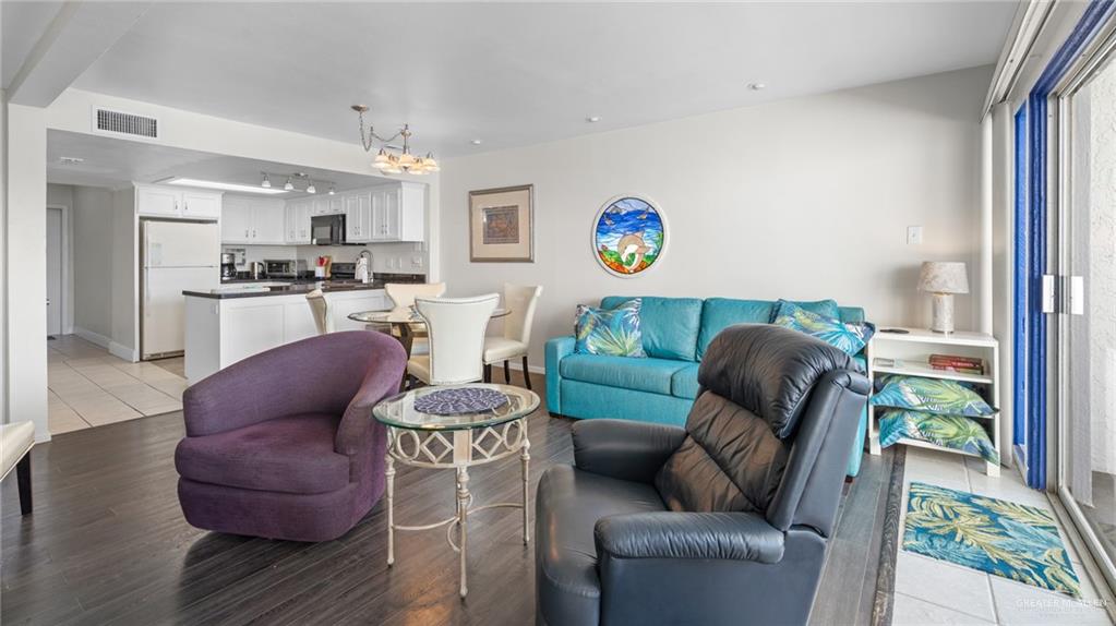 6201 Padre Boulevard # 202