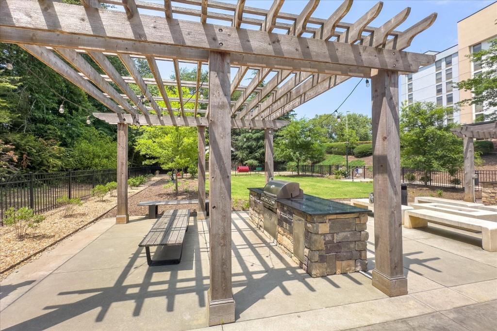 795 Hammond Drive NE Unit 2112