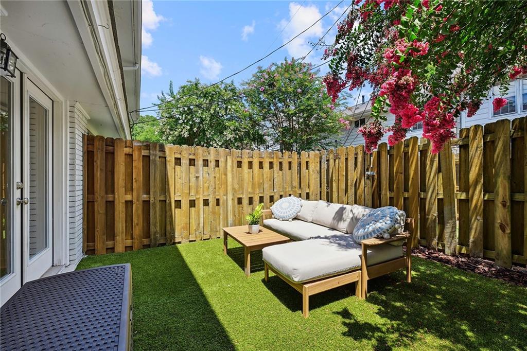 136 Peachtree Memorial Drive NW Unit GA6