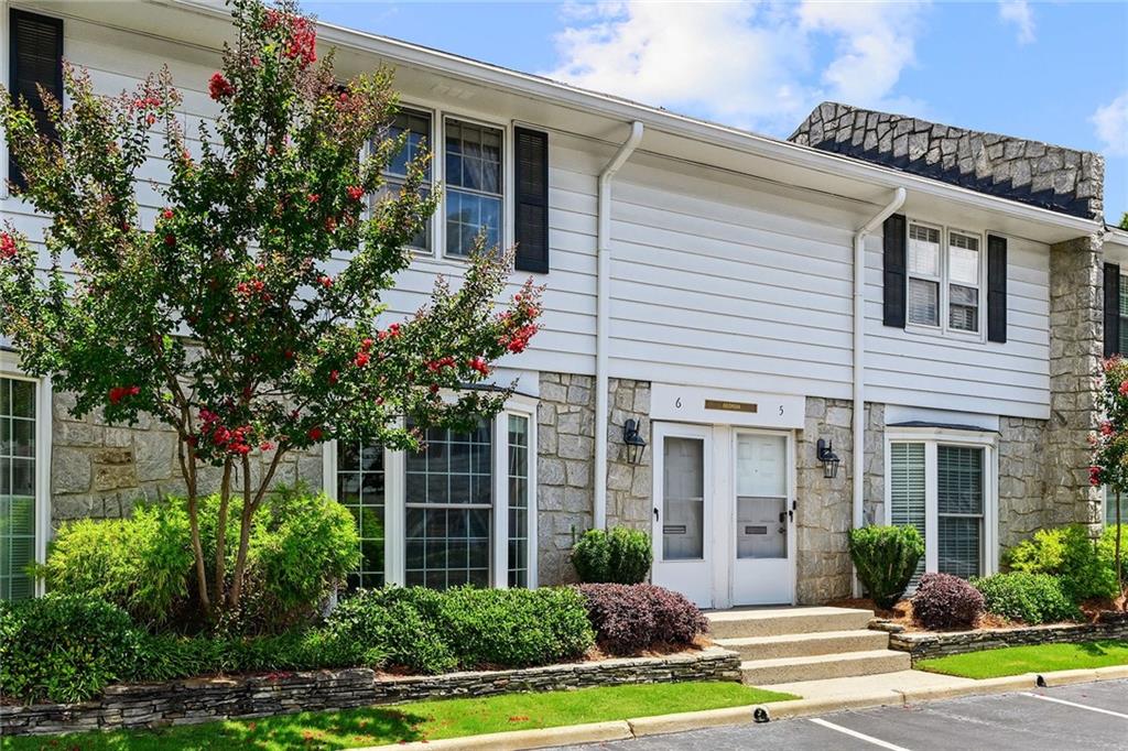 136 Peachtree Memorial Drive NW Unit GA6