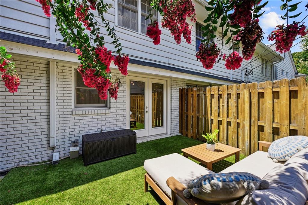 136 Peachtree Memorial Drive NW Unit GA6