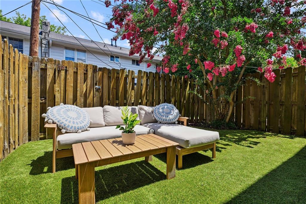 136 Peachtree Memorial Drive NW Unit GA6