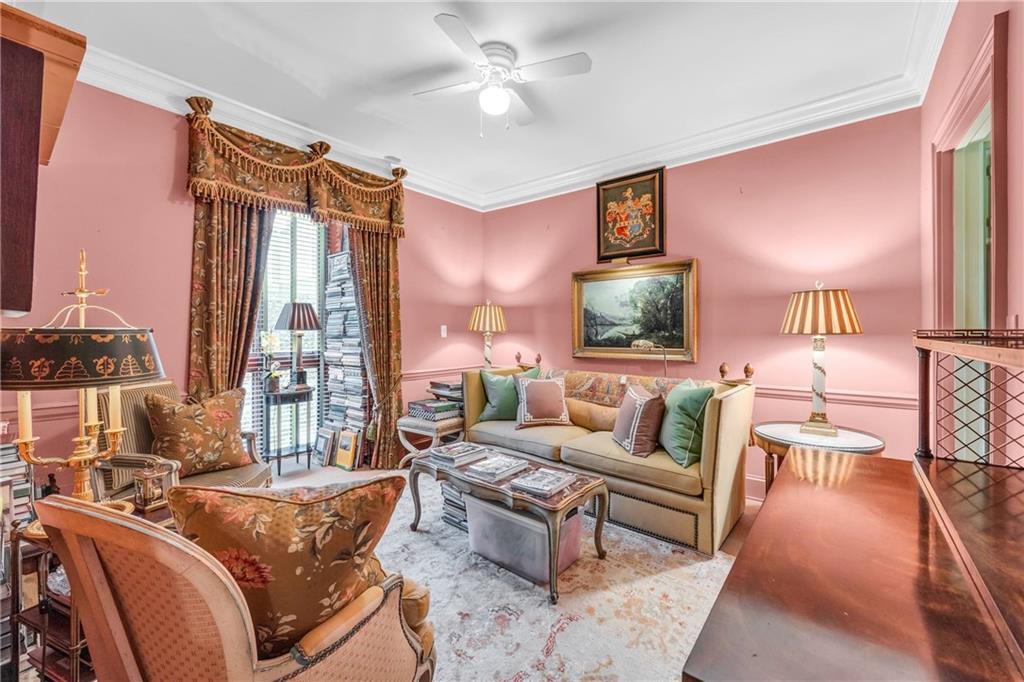 50 Willow Glen NE Unit 50