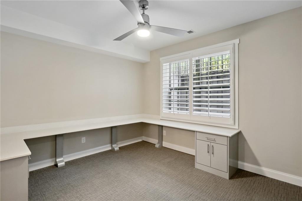 2424 Gatebury Circle