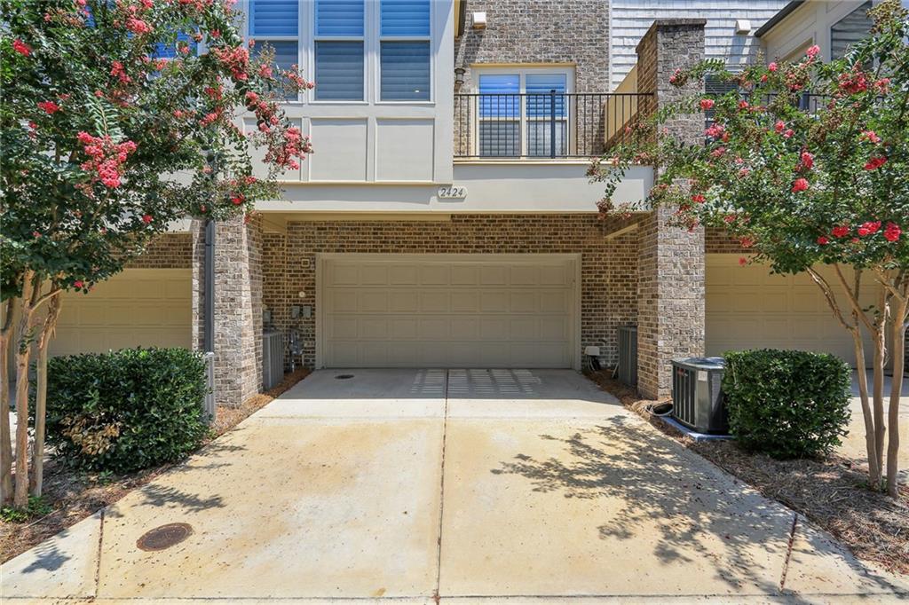 2424 Gatebury Circle