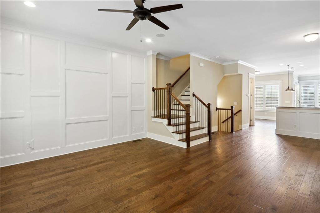 2424 Gatebury Circle