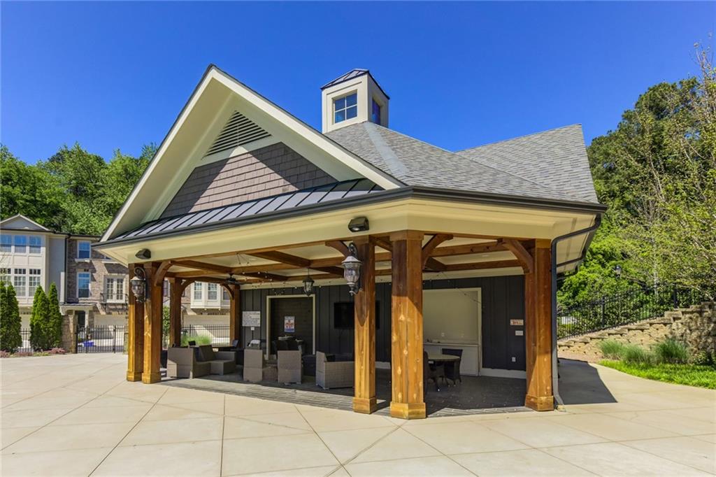 2424 Gatebury Circle