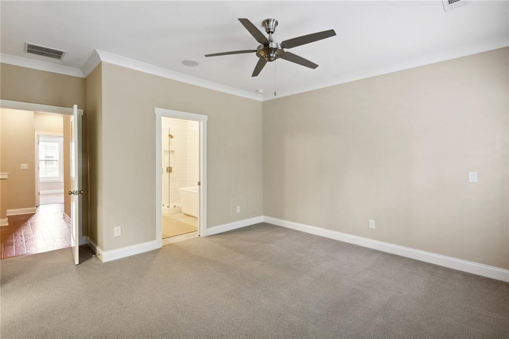 2424 Gatebury Circle