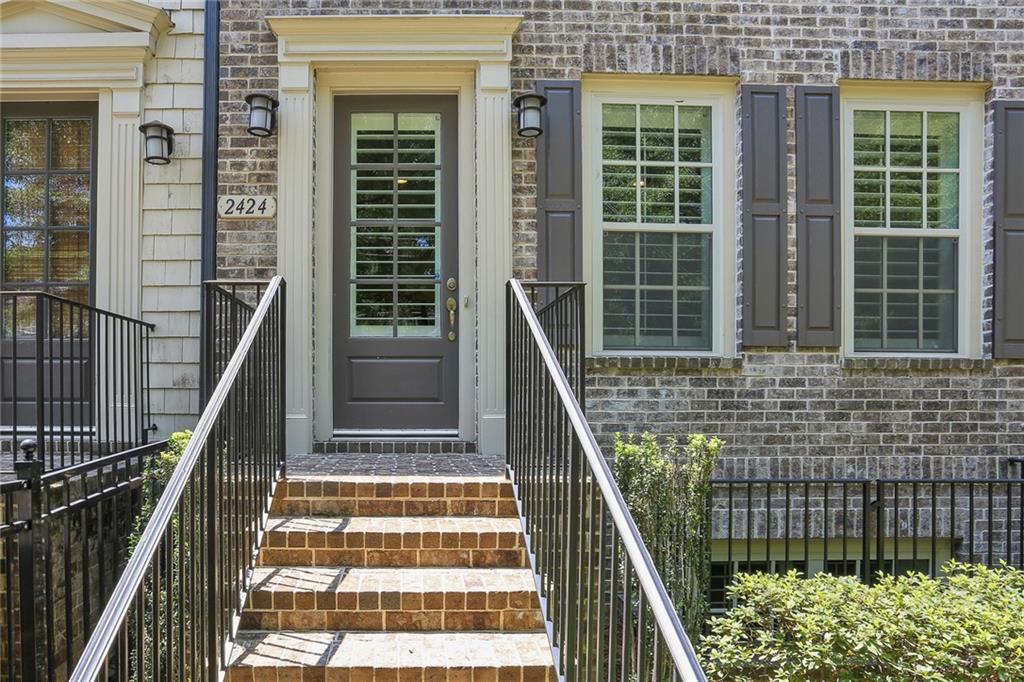 2424 Gatebury Circle