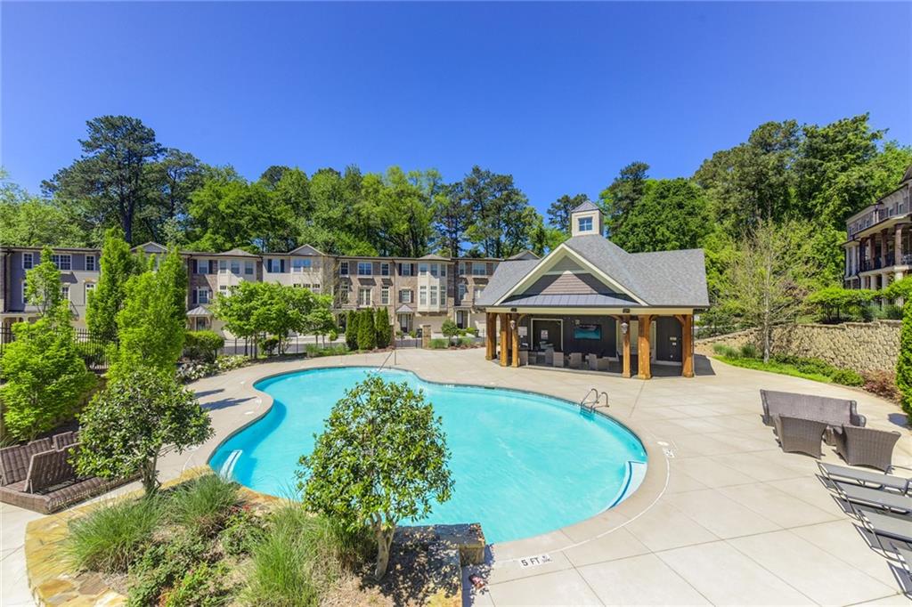 2424 Gatebury Circle