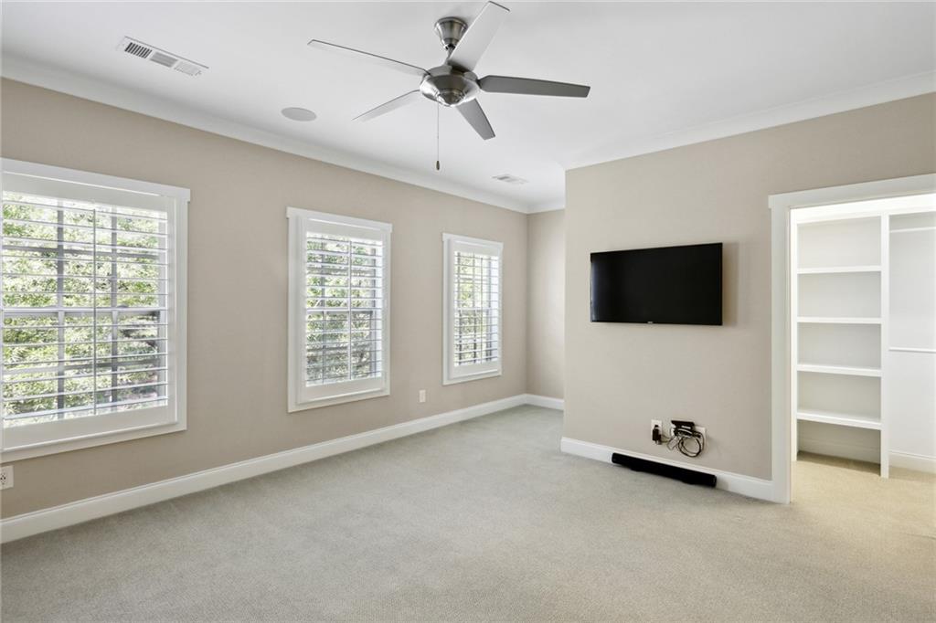 2424 Gatebury Circle