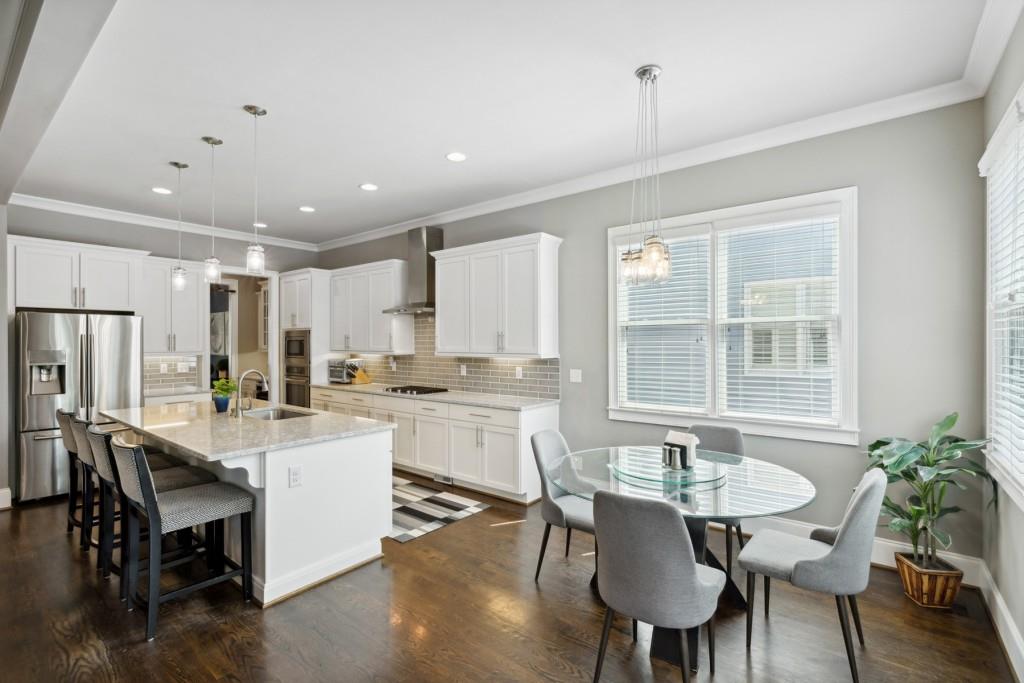 1111 Wright Avenue NE