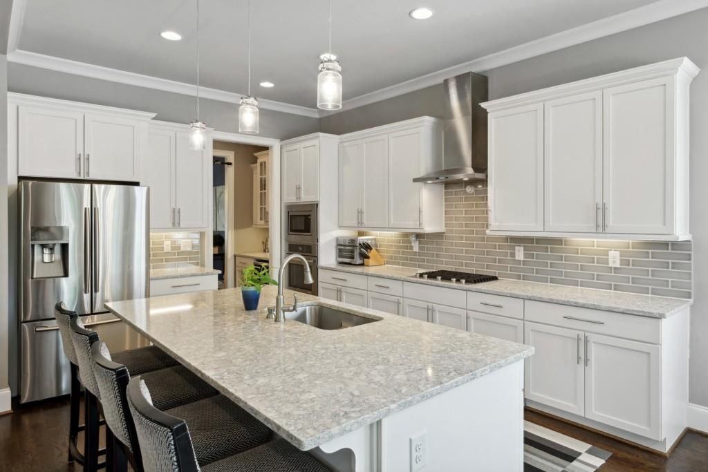 1111 Wright Avenue NE