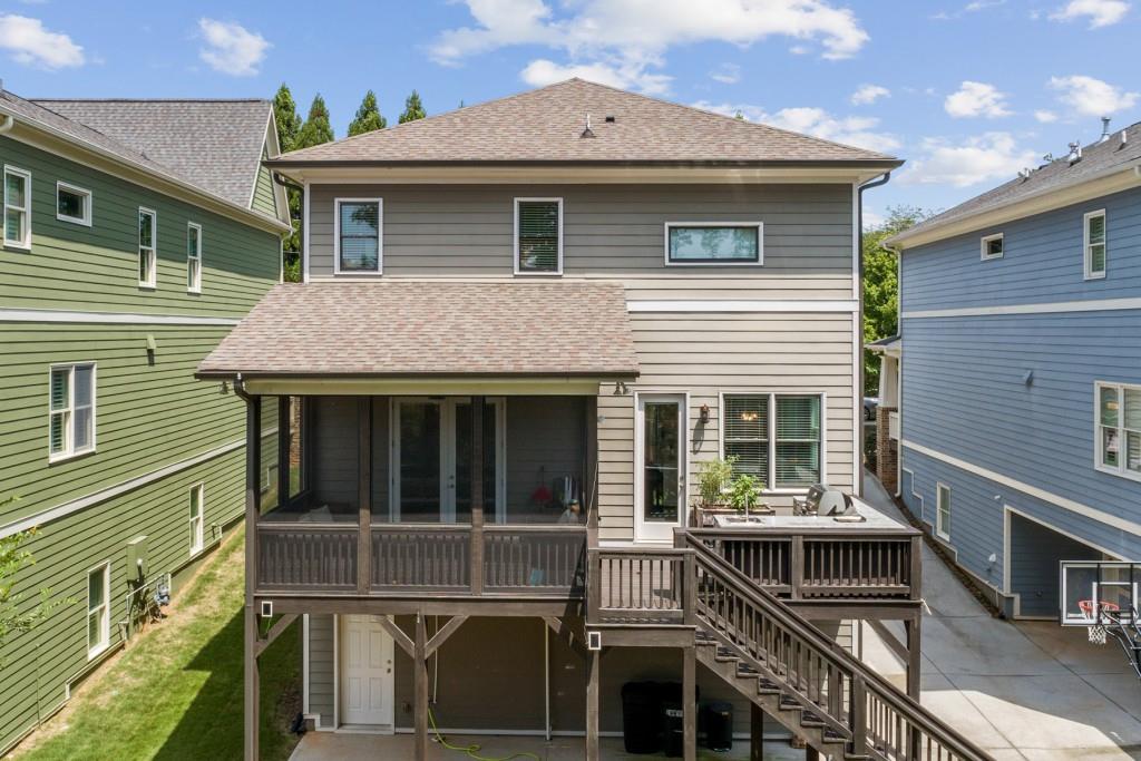 1111 Wright Avenue NE