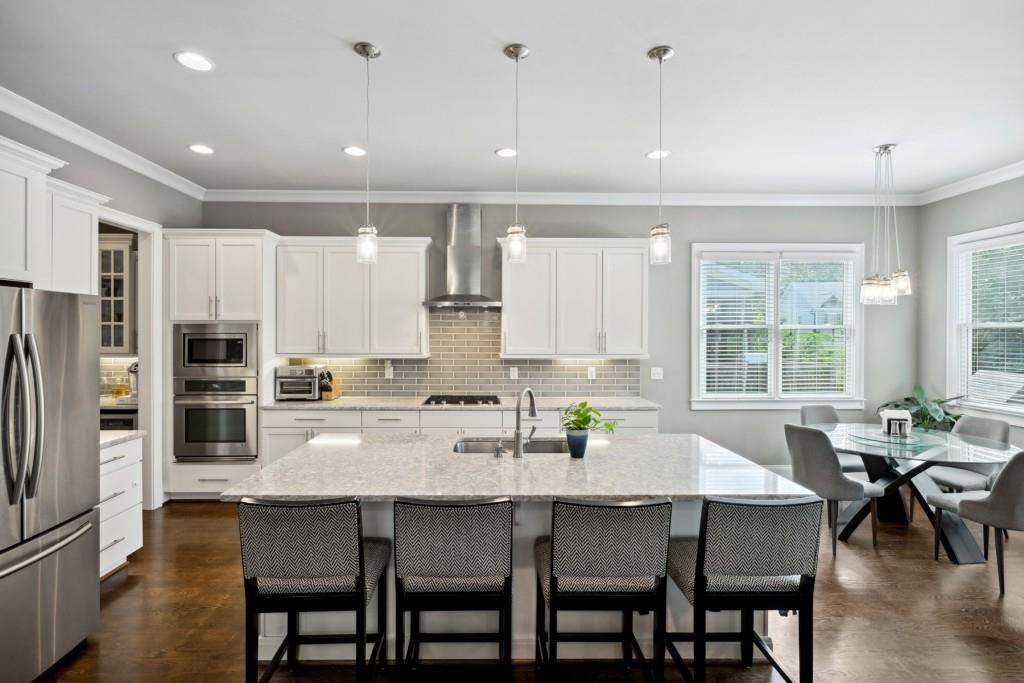 1111 Wright Avenue NE