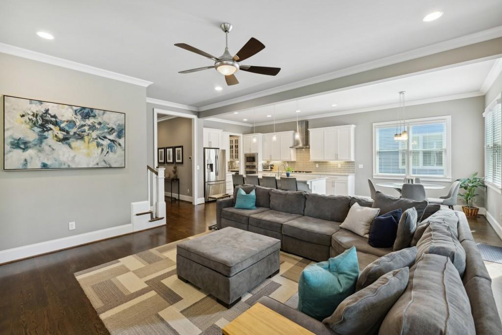 1111 Wright Avenue NE