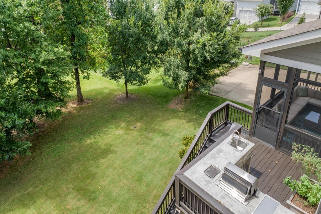 1111 Wright Avenue NE