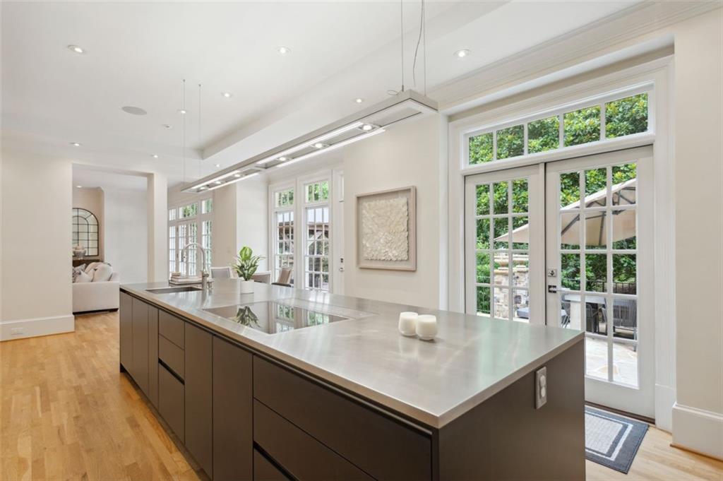 1152 Brookgate Way NE