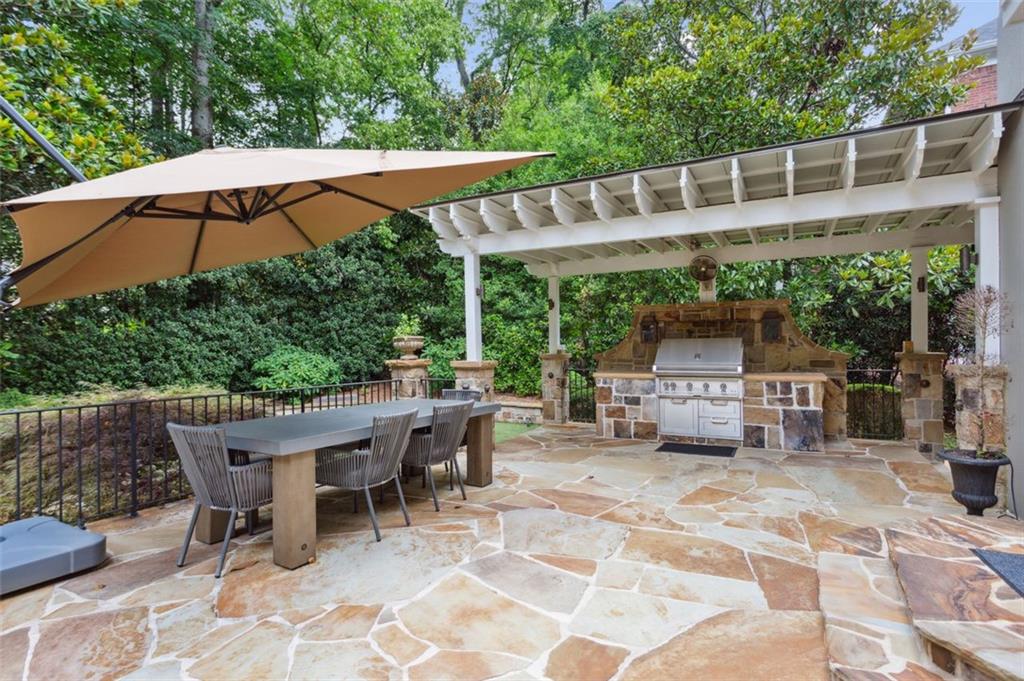 1152 Brookgate Way NE