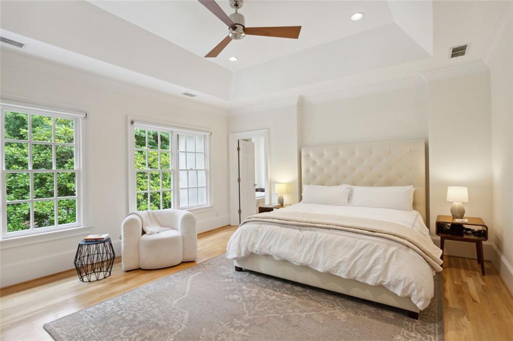 1152 Brookgate Way NE