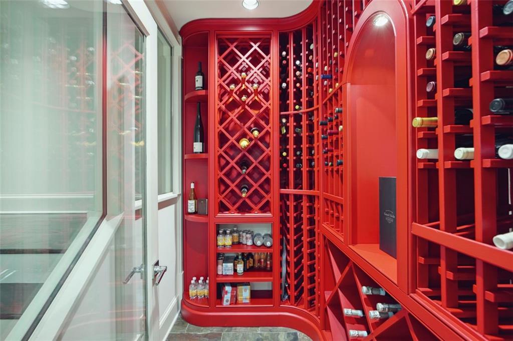 1152 Brookgate Way NE